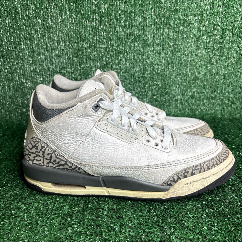 Size 7 - Nike Air Jordan 3 Retro GS Hide N' Sneak Men's Shoes